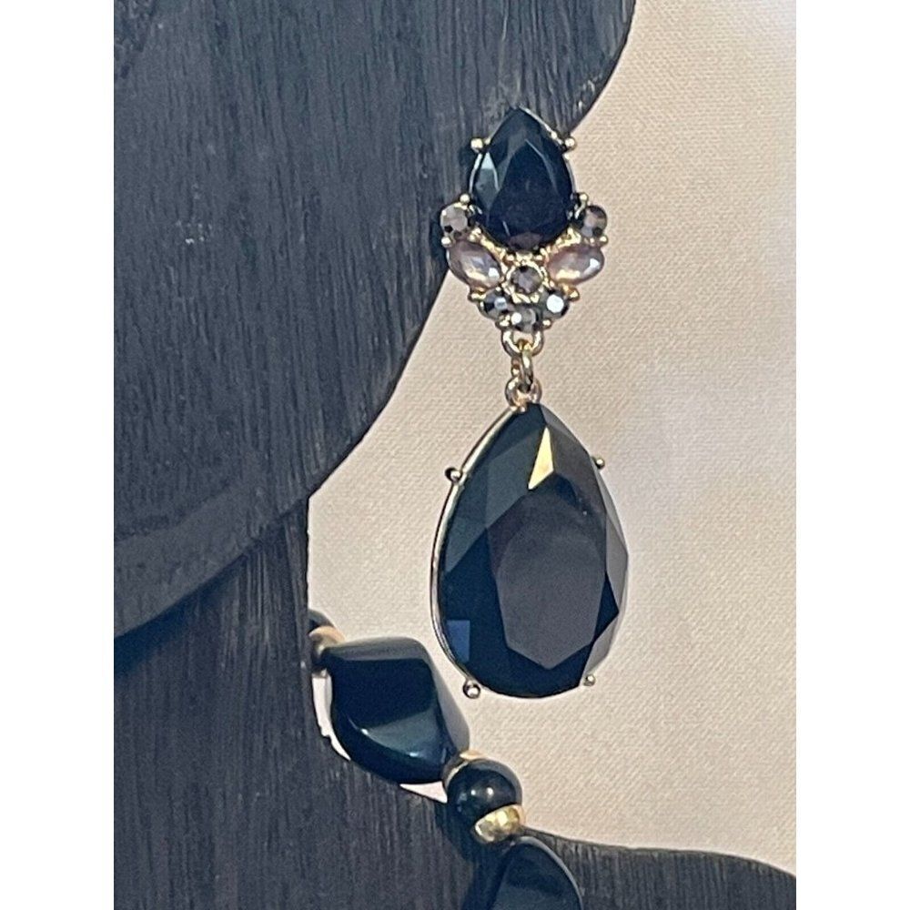 Beaded Necklace and earrings set Black goldtone - Picture 2 of 4